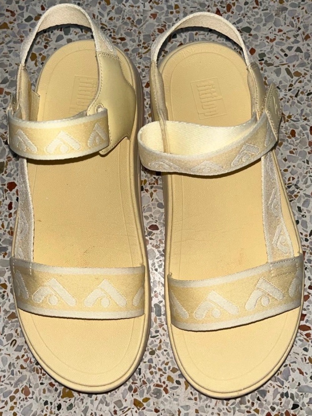 Fitflop Women's Pale Yellow Open-Toe Strappy Sandals